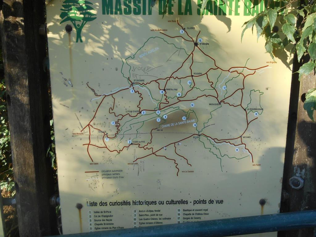 Gites Du Raby Signes Luaran gambar
